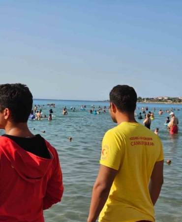 Kocaeli sahillerinde bin 825 hayat kurtaran müdahale
