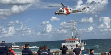 Kocaeli Valiliği: "Karaya oturan gemideki 7 personel tahliye edildi"