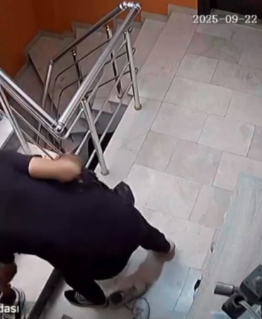 Numaralarına bakıp ayakkabıları çaldı