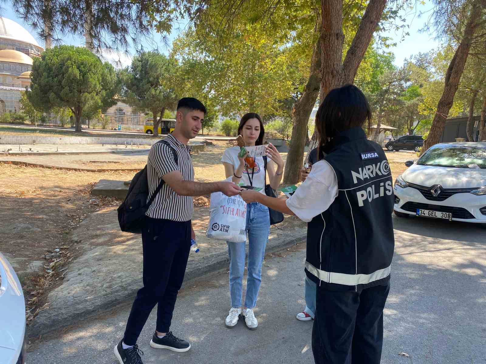 Bursa’da Narkotik Şube’den 5 bin kişiye eğitim