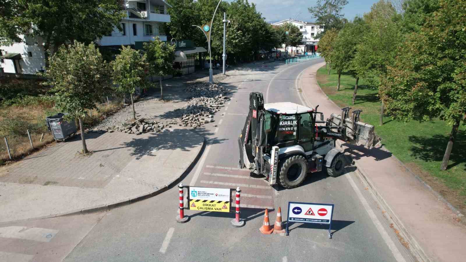 Başiskele sahilinde üstyapı çalışmaları başladı