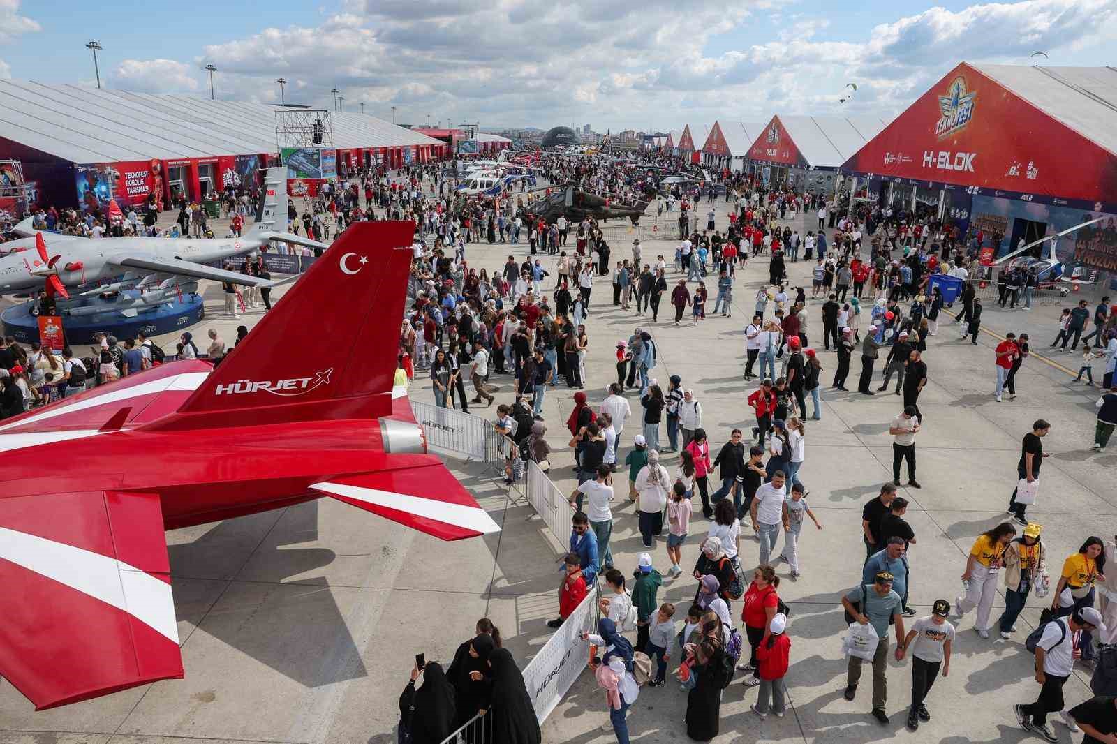 TEKNOFEST’in 4. gününde hafta sonu yoğunluğu