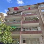 Güngören’de balkonu çöken 5 katlı bina boşaltıldı