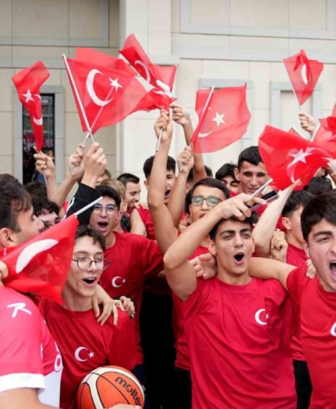 Avrupa ikincisi A Milli Erkek Basketbol Takımı, Türkiye’ye döndü