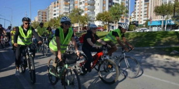 Renkli Pedallar sağlıklı bir çevre için çevrildi