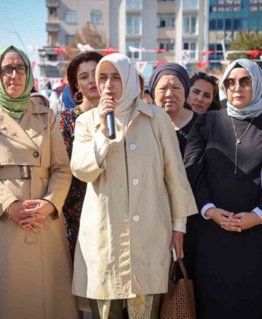 AK Parti Grup Başkanvekili Zengin, kadın emeğinin önemine vurgu yaptı