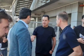 Fenerbahçe seçiminde ünlü isimler de oy kullandı