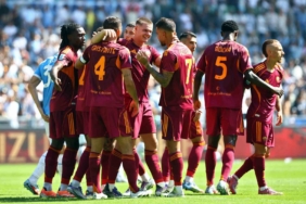 Derbide kazanan Roma