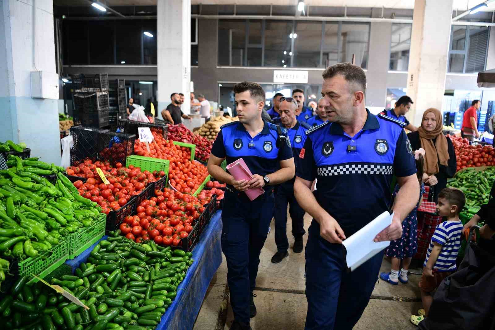 Çayırova’daki pazarlarda elektronik tartı dönemi