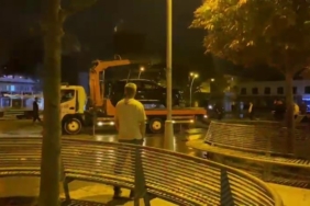 Aracıyla süs havuzuna girdi: Alkollü sürücü navigasyonu suçladı