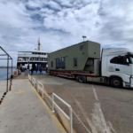 Bozcaada’da kaçak yapılan ’tiny house’lar yıkılıyor