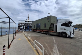 Bozcaada’da kaçak yapılan ’tiny house’lar yıkılıyor