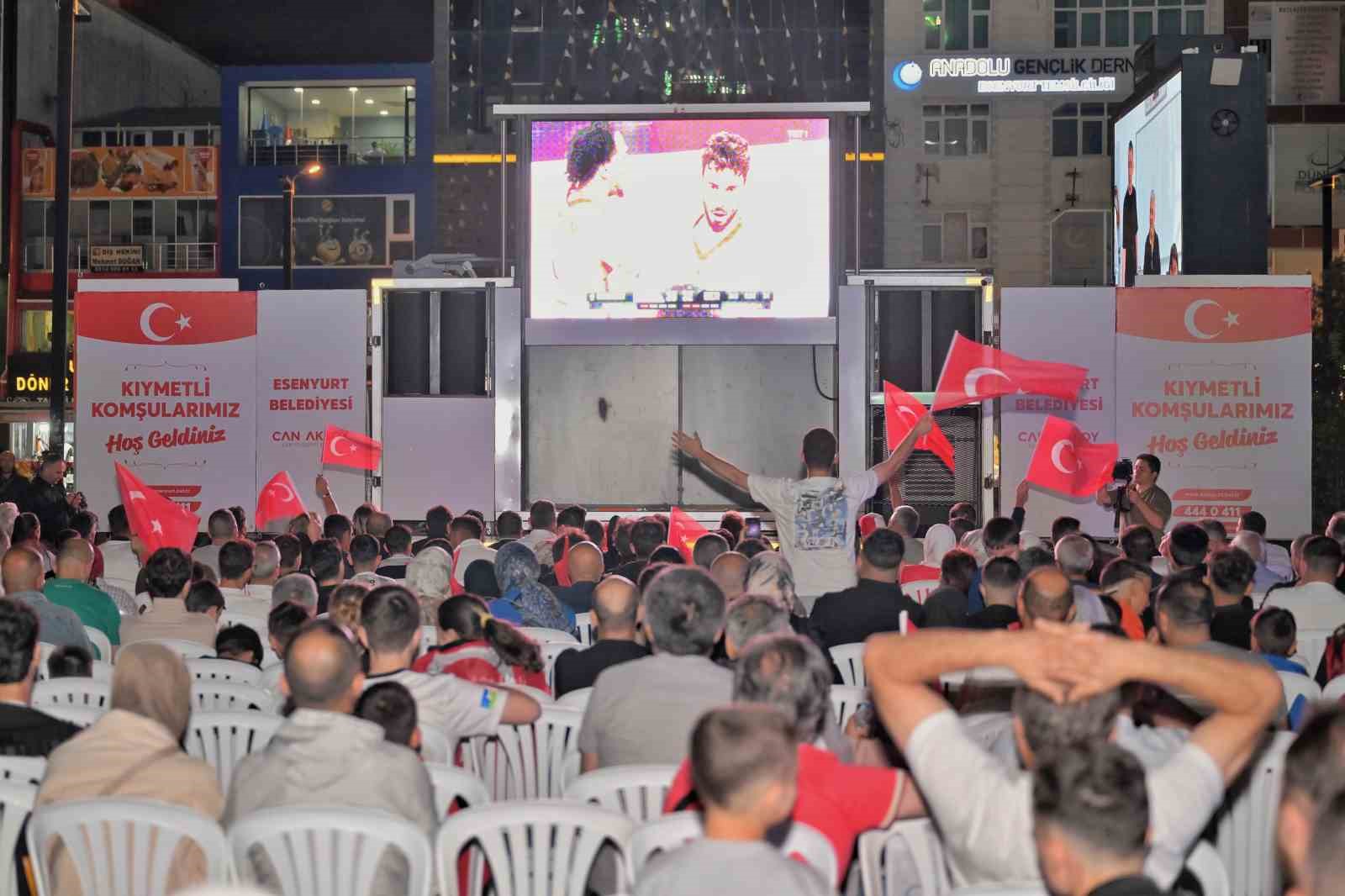 EuroBasket final heyecanı Esenyurt’ta yaşandı
