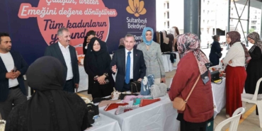 Sultanbeyli Belediyesi Kadın El Emeği Pazarı açıldı