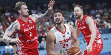 A Milli Erkek Basketbol Takımı, yarı finalde Yunanistan ile karşılaşacak