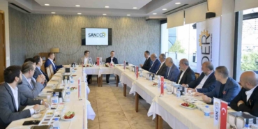 Esenyurt Belediye Başkan Vekili Can Aksoy sanayicilerle buluştu