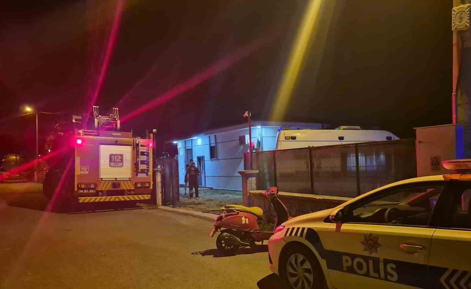 Yalnız yaşayan 75 yaşındaki kadın evinde ölü bulundu