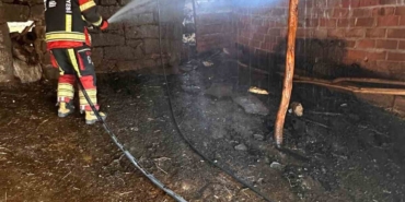 Sındırgı’da ahır yangını