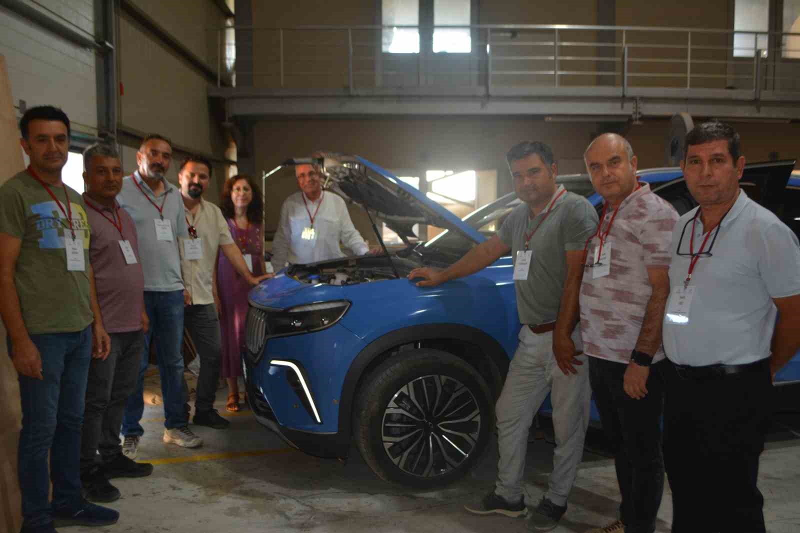 Ayvalık’ta Öğretmenlere "Hibrit ve Elektrikli Araç Teknolojileri" Eğitimi