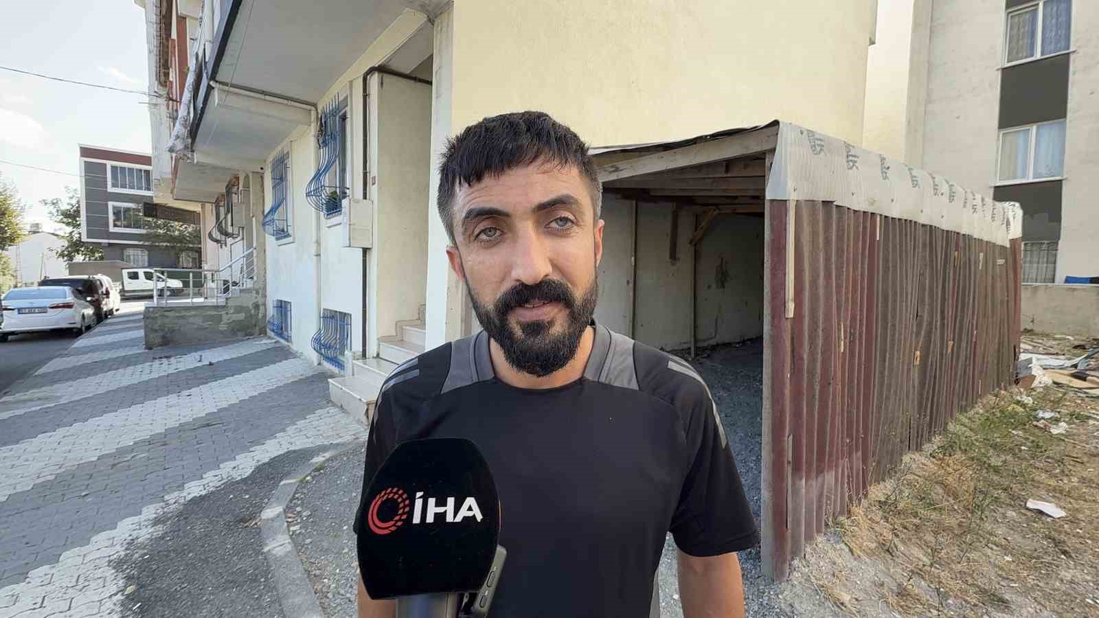 Arnavutköy’de hırsız eve demir düzenekle girdi, aile büyük şok yaşadı