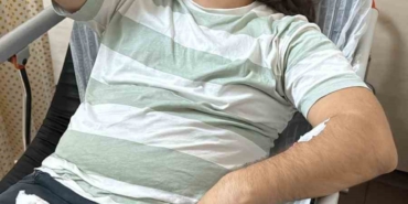 Havalimanında taksicilerin müşteri alma kavgası: 2 yaralı