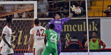 Galatasaray, ligde deplasmanda kalesini gole kapadı