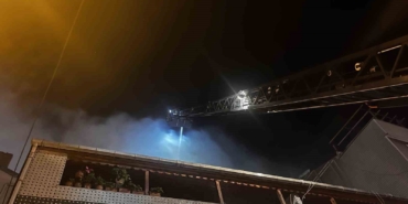 Gaziosmanpaşa’da 5 katlı binadan alevler yükseldi