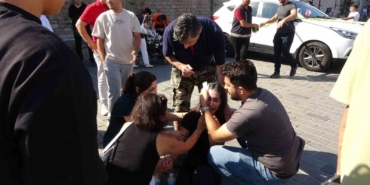 Taksim’de polis aracı kaza yaptı: 4 polis yaralı