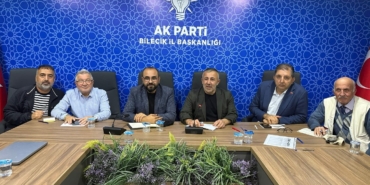 AK Parti Bilecik’te olağan yönetim kurulu toplantısı gerçekleştirildi