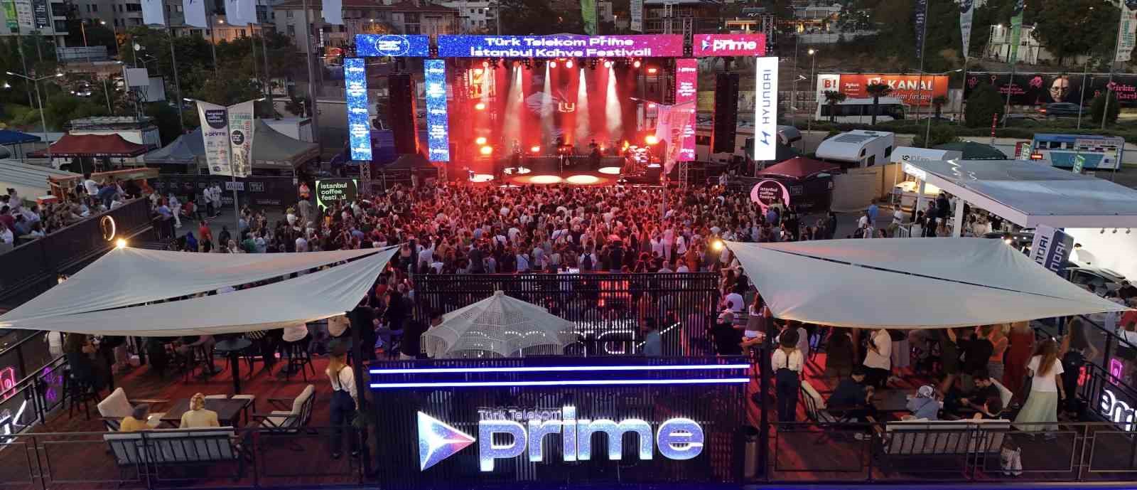 Türk Telekom müşteri deneyimini merkeze alıyor