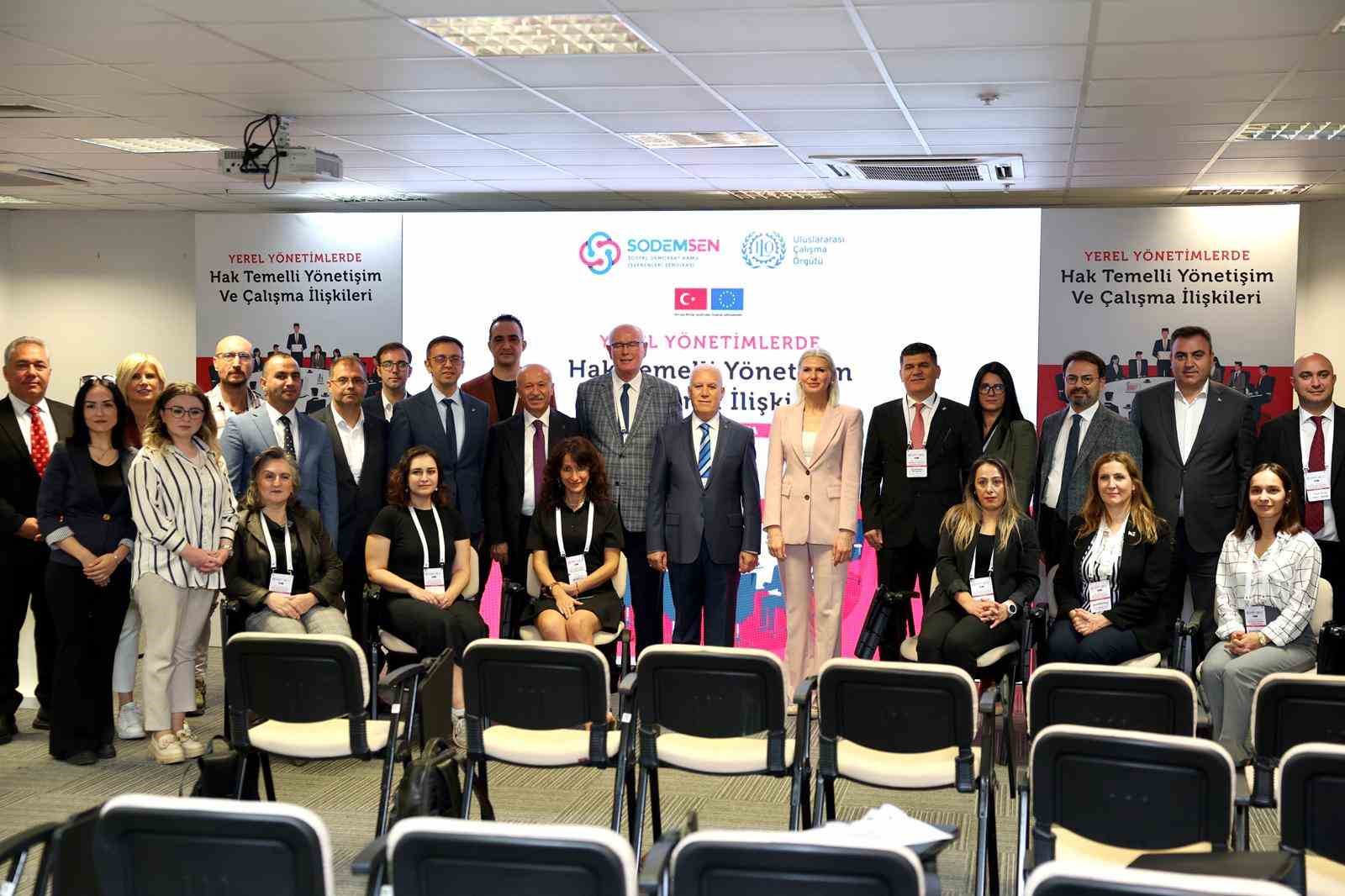 Başkan Bozbey: "Çalışanımızın alın terinin yanındayız"