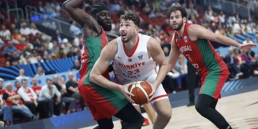 A Milli Erkek Basketbol Takımı, grup liderliği için Sırbistan karşısında