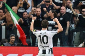 Derby d’Italia’da Türk gecesi: Kenan ve Hakan sahneye çıktı