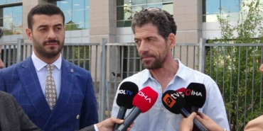 Oyuncu Cemal Hünal’dan imzası taklit edilerek öğrencilere sertifika dağıtıldığı iddiasıyla suç duyurusu