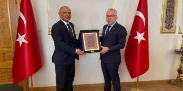 Körfez Belediyesi ile İmranlı Belediyesi kardeşlik protokolü imzaladı