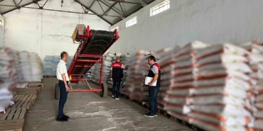 Kırklareli’nde yem bayilerine denetim