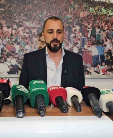 Bursaspor Teknik Direktörü Adem Çağlayan: "Bu bir yol kazası, toparlanacağız"