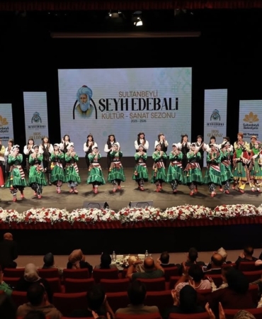 Sultanbeyli’de Şeyh Edebali Sanat Sezonu coşkuyla açıldı
