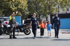 Bağcılar zabıtası ile okul yolu daha güvenli