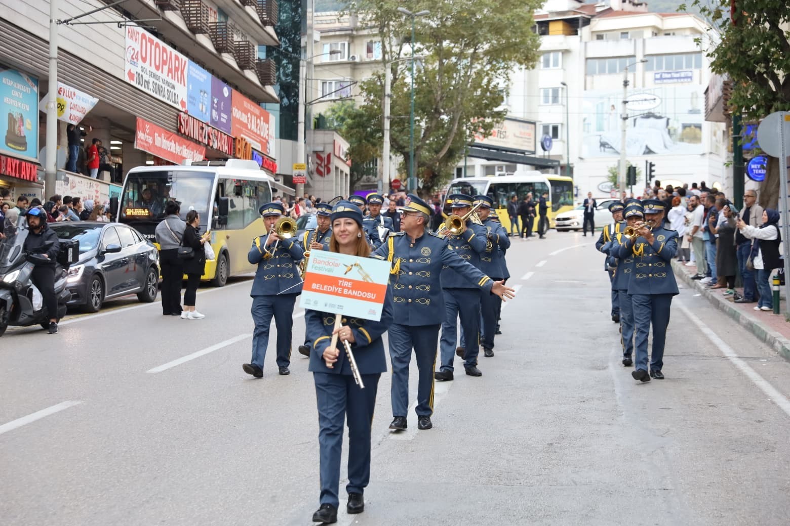 Farklı kültürlerin ritmi Bandolar Festivali’nde yankılandı