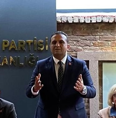 CHP’li mahalle sorumlusunun, sosyal medyadaki paylaşımına büyük tepki