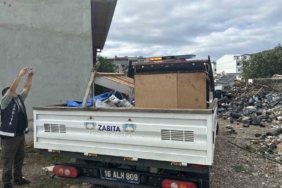 Maç öncesi seyyar satıcılara ortak denetim: Malzemelere el konuldu