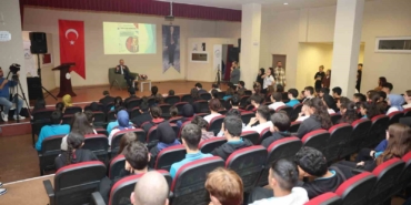 Başkan Çiftçi, "Spor alanında 9 branşta eğitim veriyoruz"