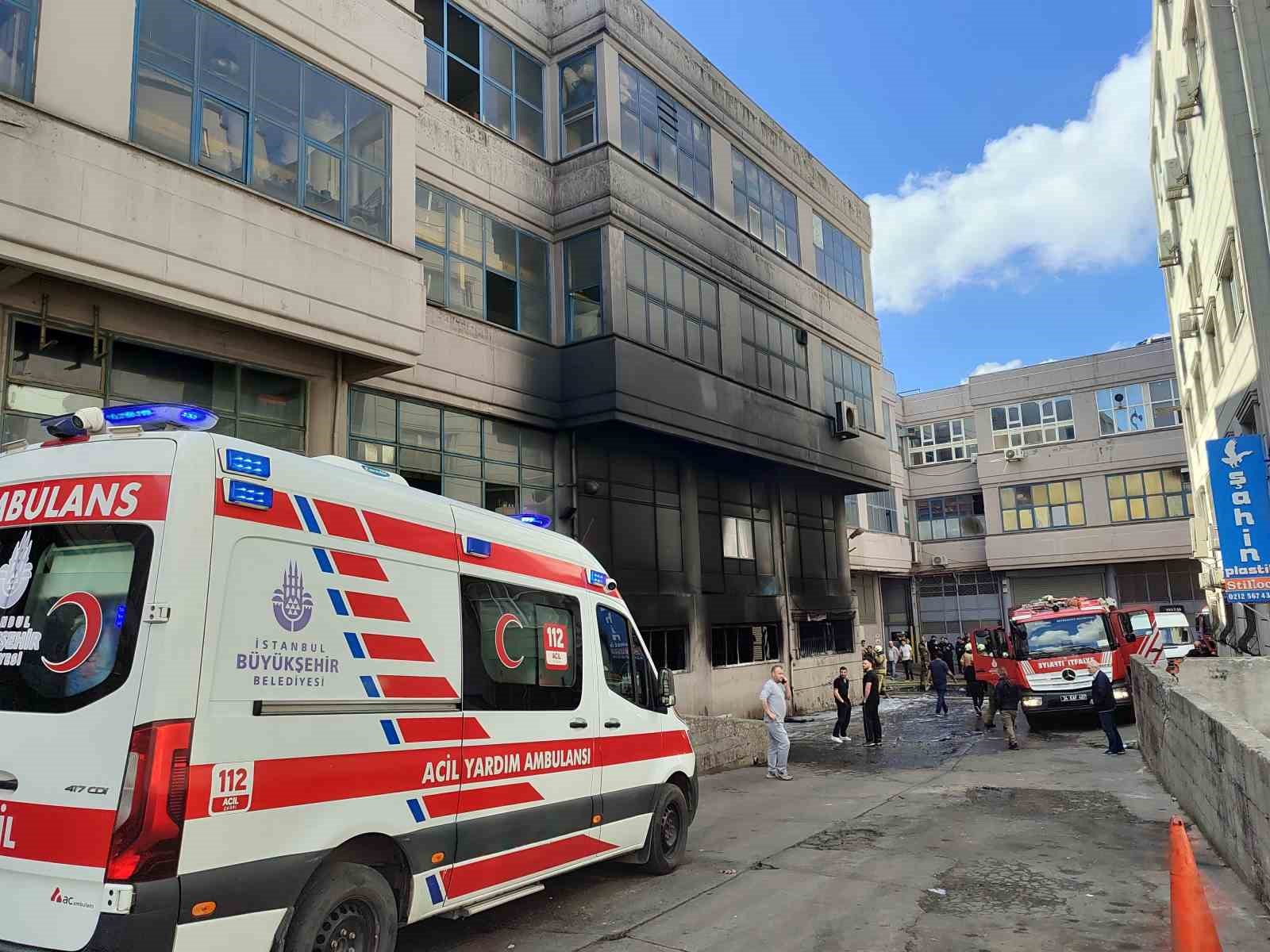 Eyüpsultan’da plastik üretim atölyesinde yangın