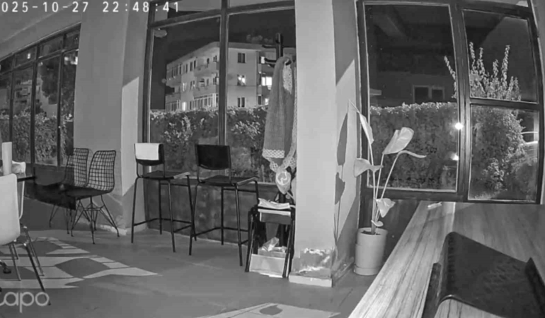 Korkutan şimşeğin ardından deprem meydana geldi