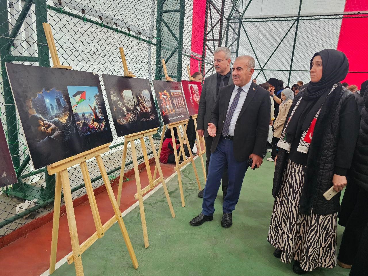 Balıkesirli öğrencilerden Filistin ve Gazze’ye destek