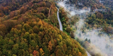 Film platosunu aratmayan manzara: Sisler altındaki Çam Dağı hayran bıraktı