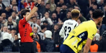 Beşiktaş ile Fenerbahçe arasındaki son 50 derbide 34 kırmızı kart çıktı