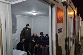 Sındırgı’da depremin yaraları sarılıyor