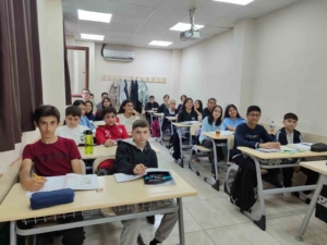 Şair ve Yazar Yavuz Bülent Bakiler, Gaziosmanpaşa Bilgi Evleri’nde anıldı